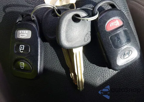 2016 Hyundai Elantra Se from USA, damaged, VIN 5NPDH4AE1GH721100